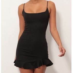 Lucy in the Sky Monroe Ruffle Dress in black